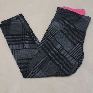 Black & Gray athletic leggings